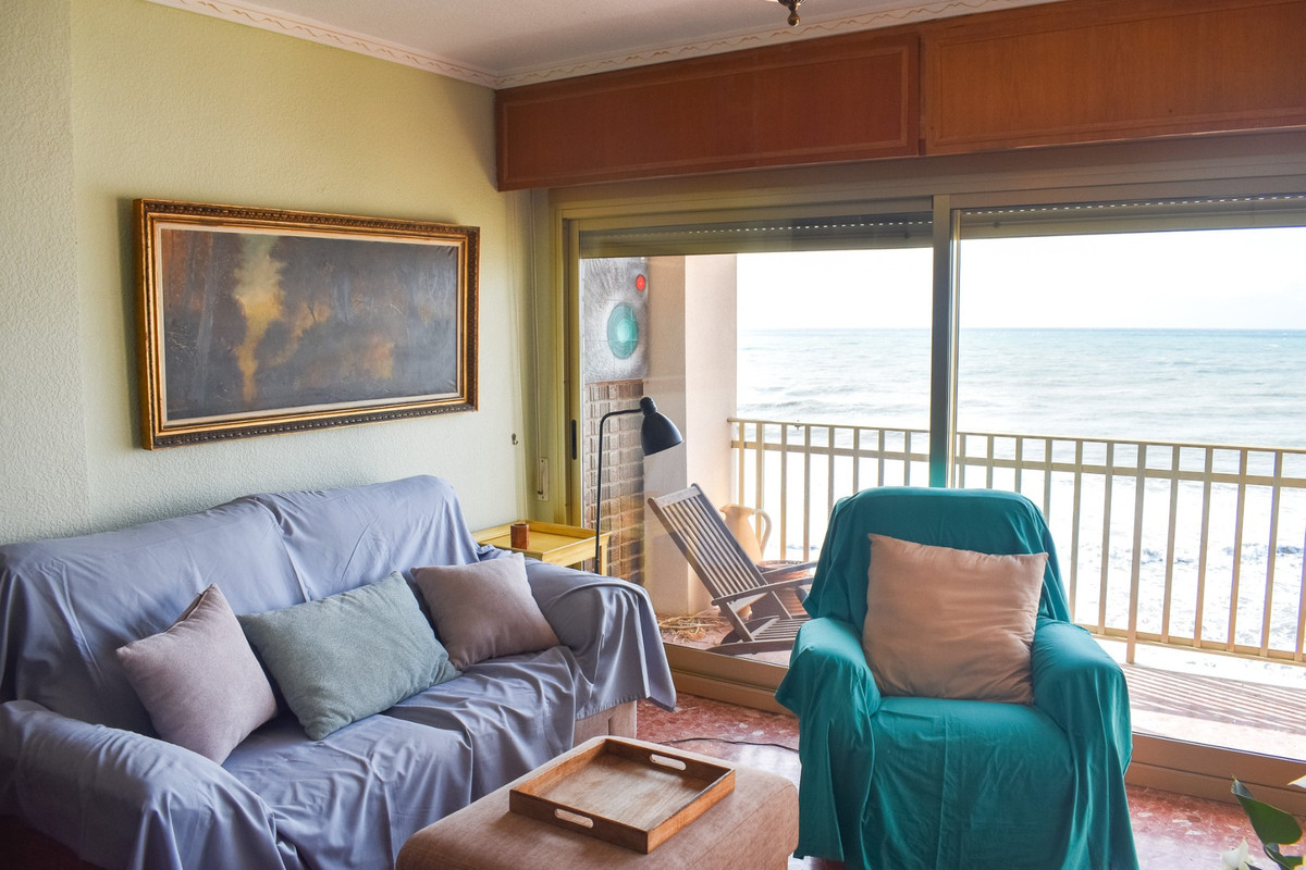 Se vende Apartamento Planta Baja de 4 dormitorios en Costa Blanca, Alicante, España