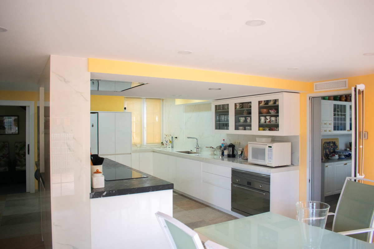7 Bed Townhouse for sale in Orihuela Costa Costa Blanca, Alicante, Spain