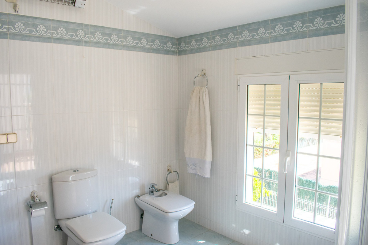 7 Bed Townhouse for sale in Orihuela Costa Costa Blanca, Alicante, Spain