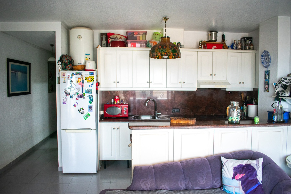 Se vende Apartamento Planta Media de 3 dormitorios en Costa Blanca, Alicante, España