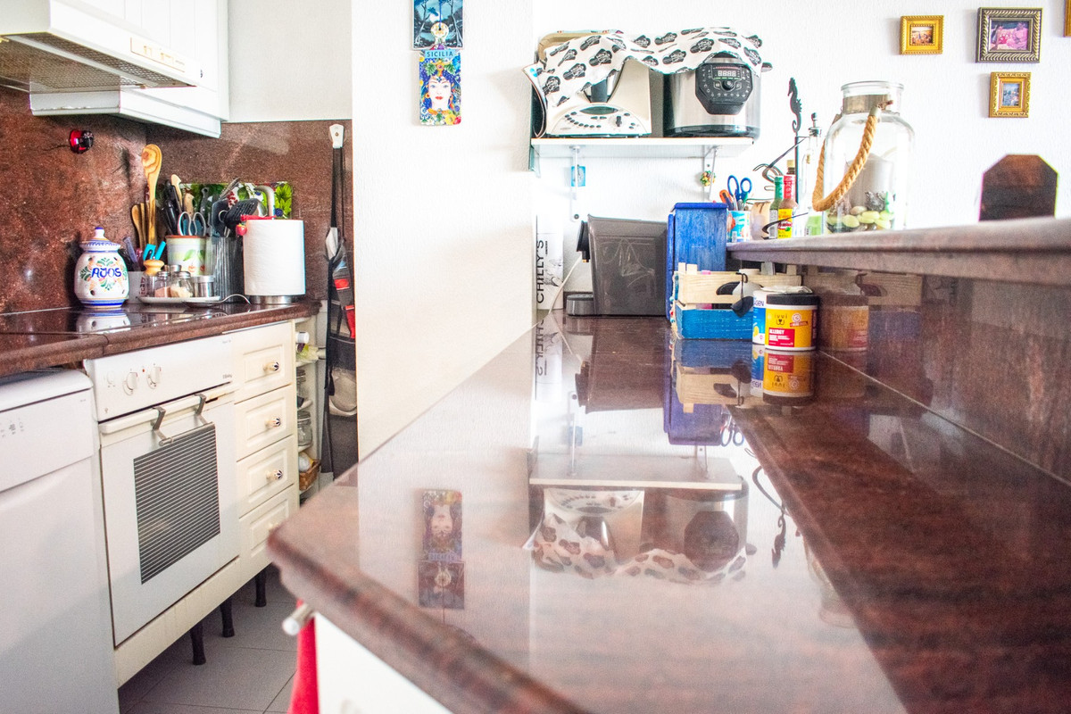 Se vende Apartamento Planta Media de 3 dormitorios en Costa Blanca, Alicante, España