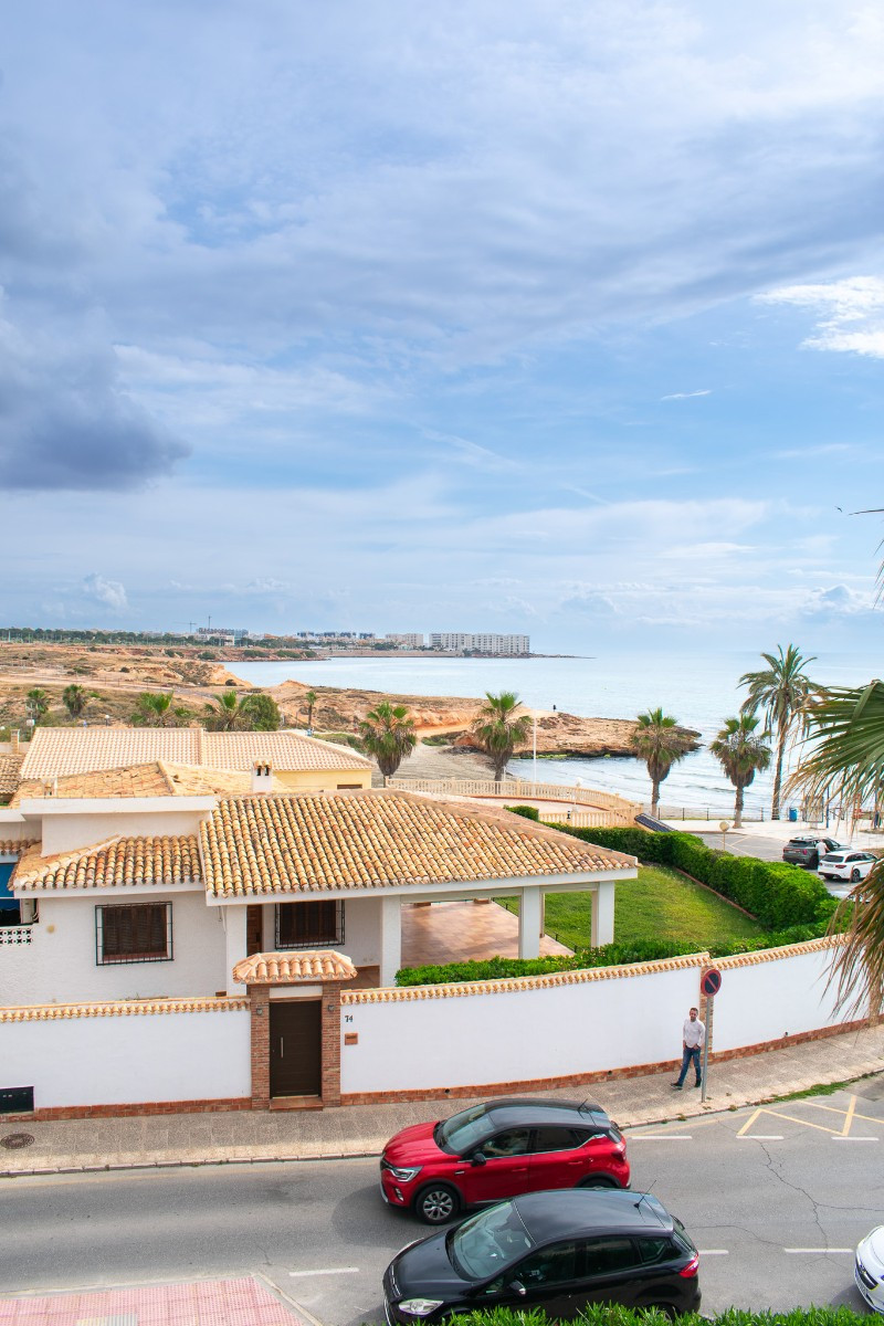 Se vende Apartamento Planta Media de 3 dormitorios en Costa Blanca, Alicante, España