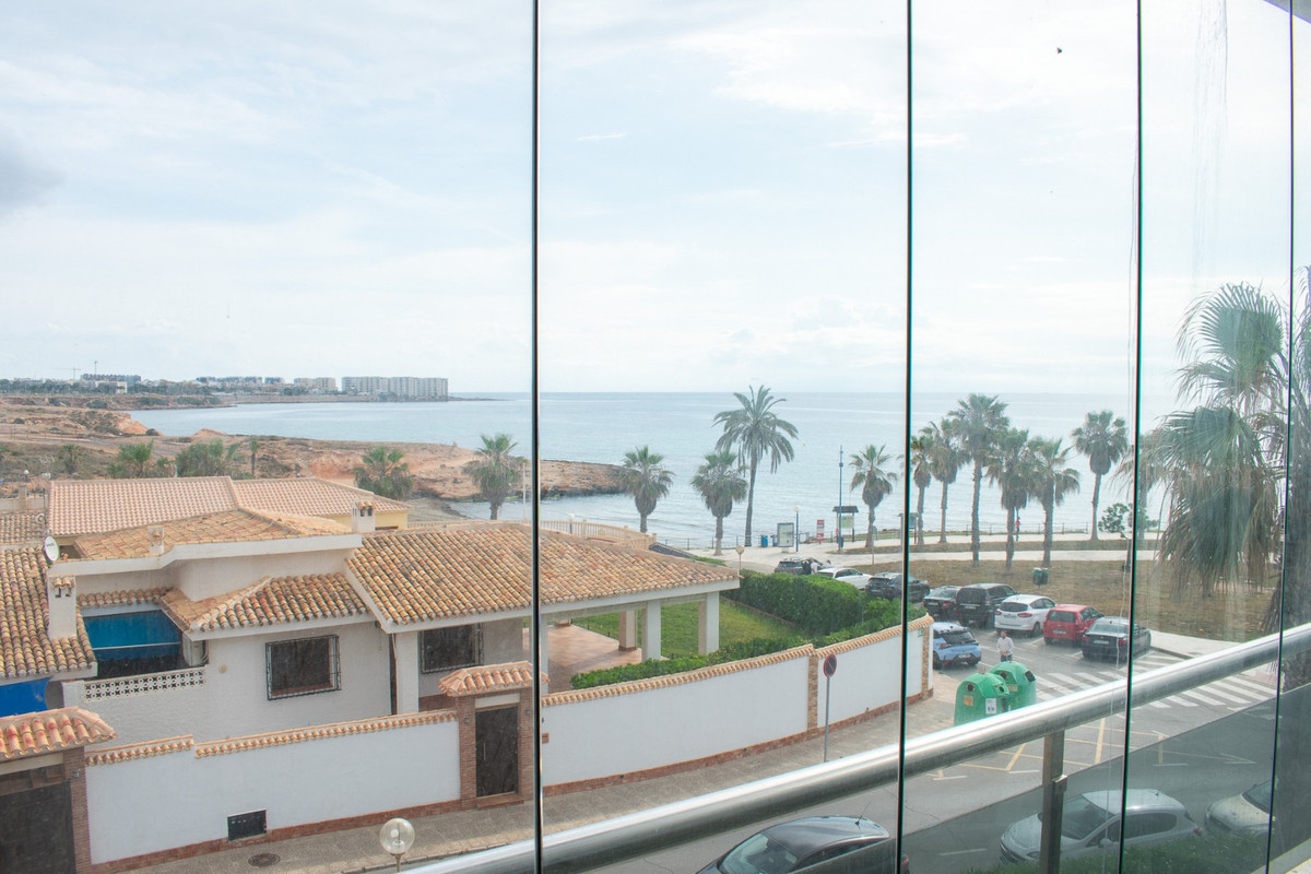 Se vende Apartamento Planta Media de 3 dormitorios en Costa Blanca, Alicante, España