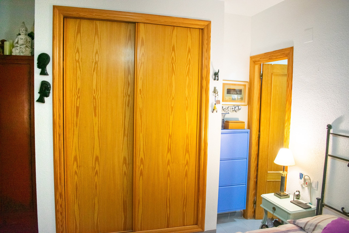 Se vende Apartamento Planta Media de 3 dormitorios en Costa Blanca, Alicante, España