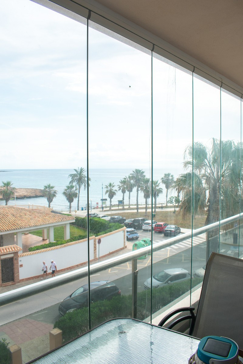 Se vende Apartamento Planta Media de 3 dormitorios en Costa Blanca, Alicante, España