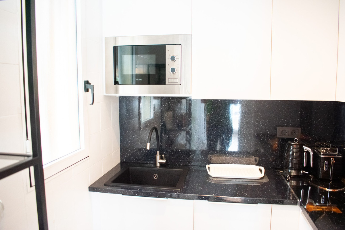 3 Bed Apartment for sale in Torrevieja Costa Blanca, Alicante, Spain