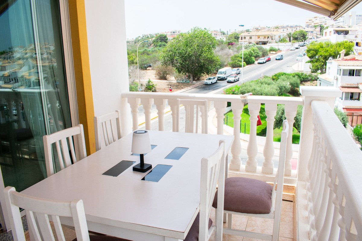 3 Bed Apartment for sale in Torrevieja Costa Blanca, Alicante, Spain
