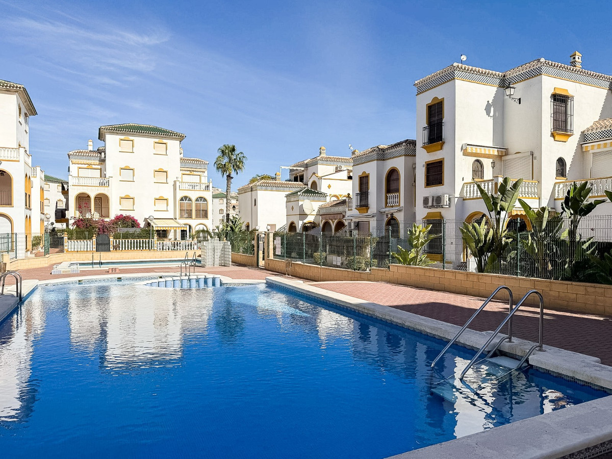 3 Bed Apartment for sale in Torrevieja Costa Blanca, Alicante, Spain