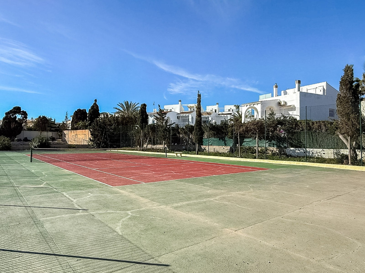 3 Bed Apartment for sale in Torrevieja Costa Blanca, Alicante, Spain