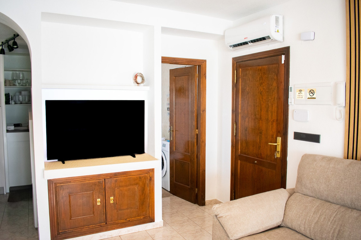 3 Bed Apartment for sale in Torrevieja Costa Blanca, Alicante, Spain