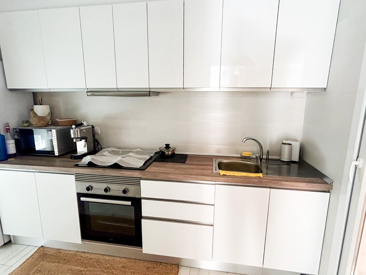 3 Bed Apartment for sale in Torrevieja Costa Blanca, Alicante, Spain