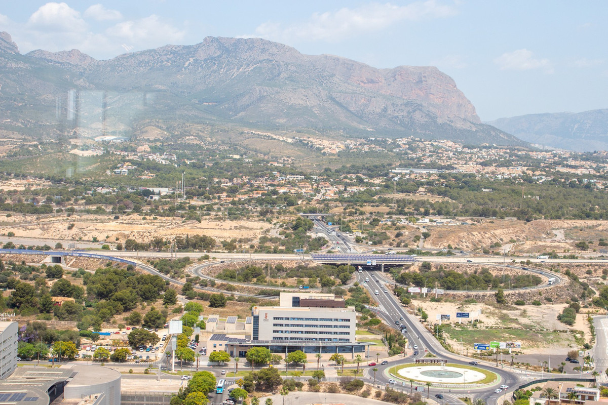 3 Bed Apartment for sale in Benidorm Costa Blanca, Alicante, Spain