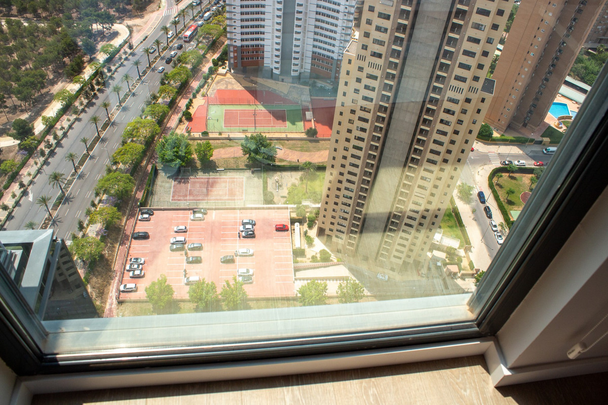 3 Bed Apartment for sale in Benidorm Costa Blanca, Alicante, Spain