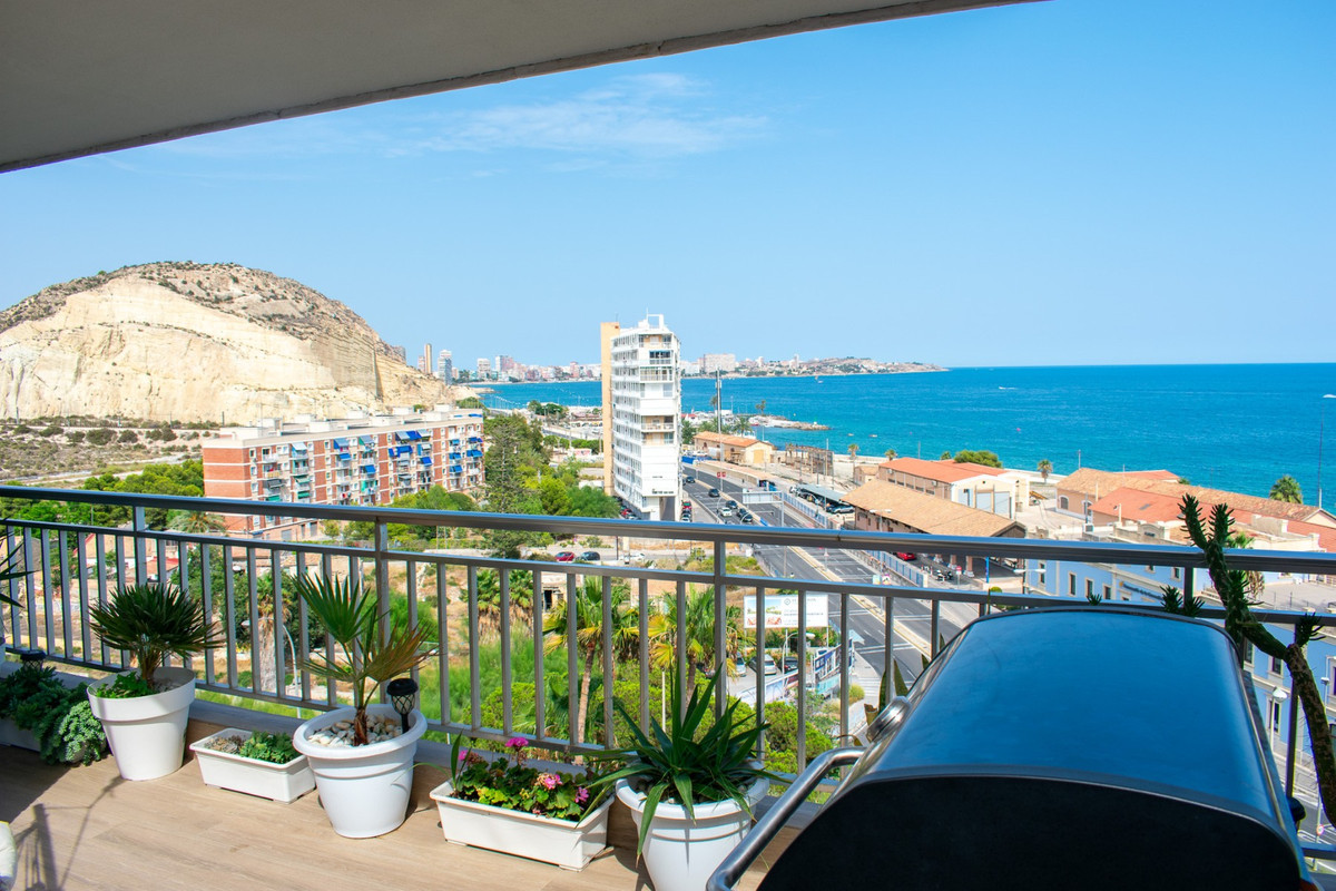 Se vende Ático de 2 dormitorios en Costa Blanca, Alicante, España