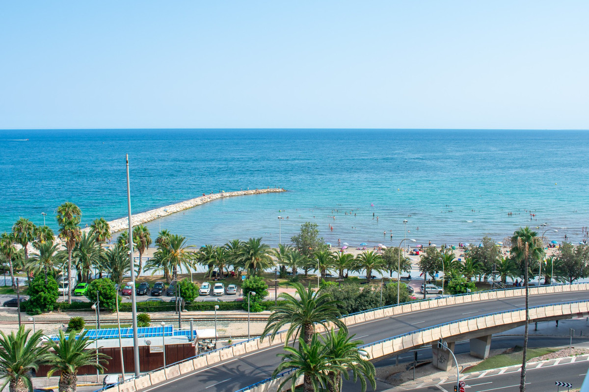 Se vende Ático de 2 dormitorios en Costa Blanca, Alicante, España