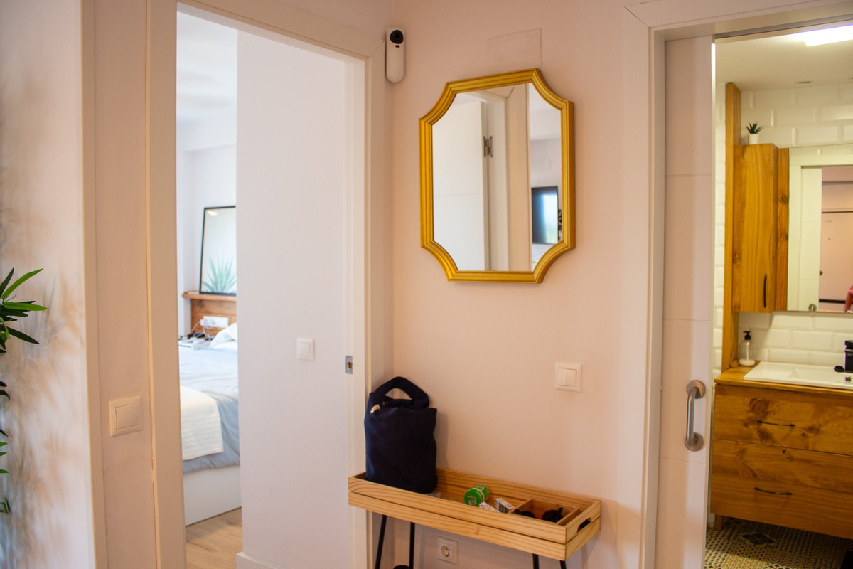 Se vende Apartamento Planta Media de 2 dormitorios en Costa Blanca, Alicante, España