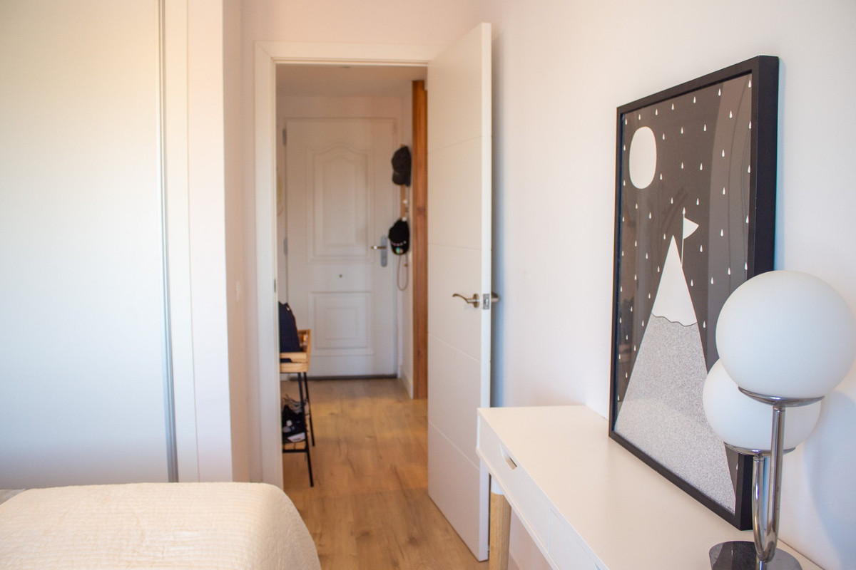 Se vende Apartamento Planta Media de 2 dormitorios en Costa Blanca, Alicante, España