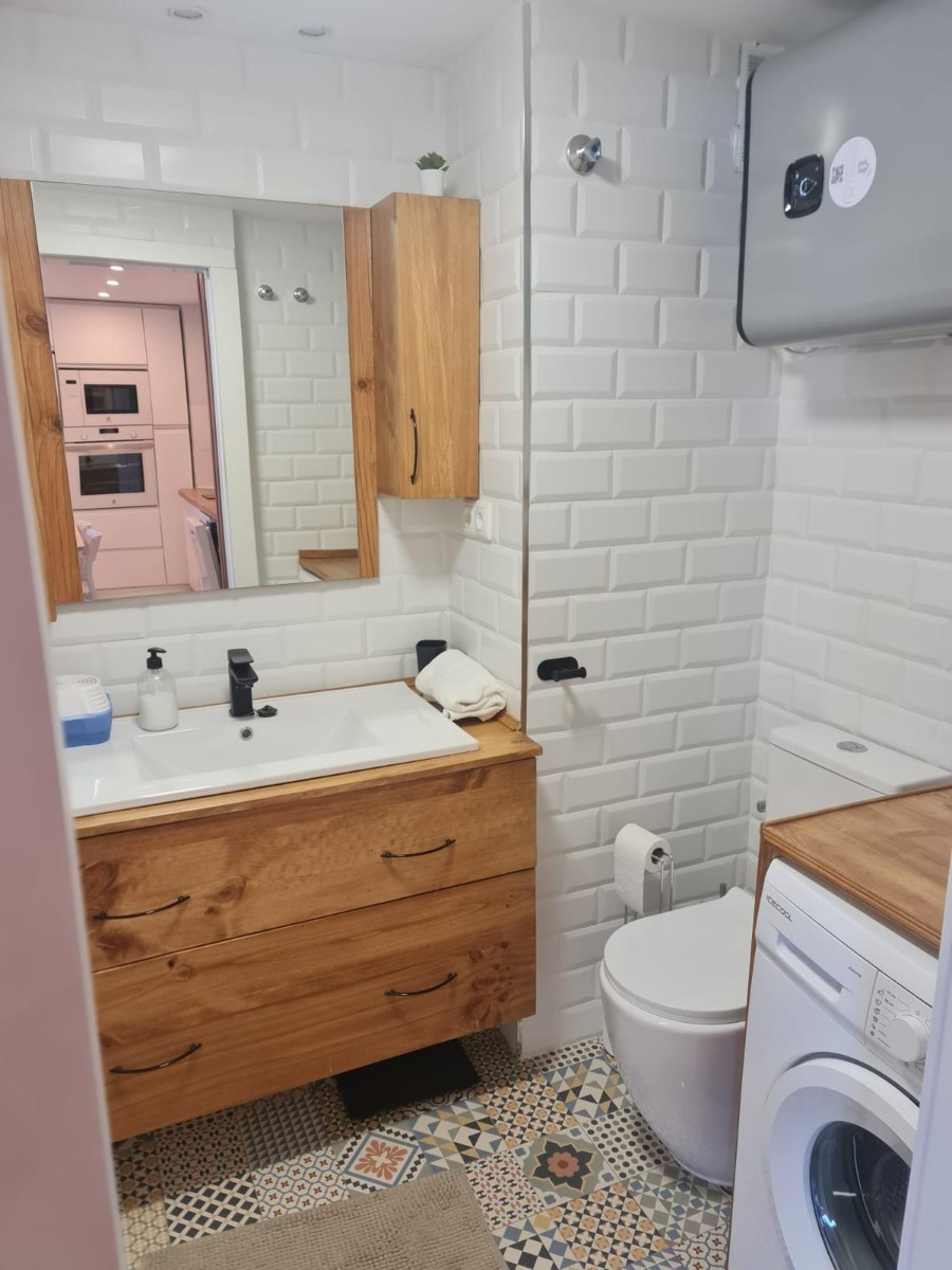 Se vende Apartamento Planta Media de 2 dormitorios en Costa Blanca, Alicante, España