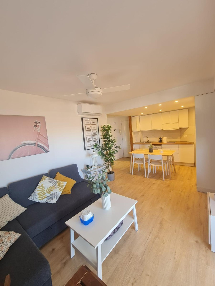 Se vende Apartamento Planta Media de 2 dormitorios en Costa Blanca, Alicante, España