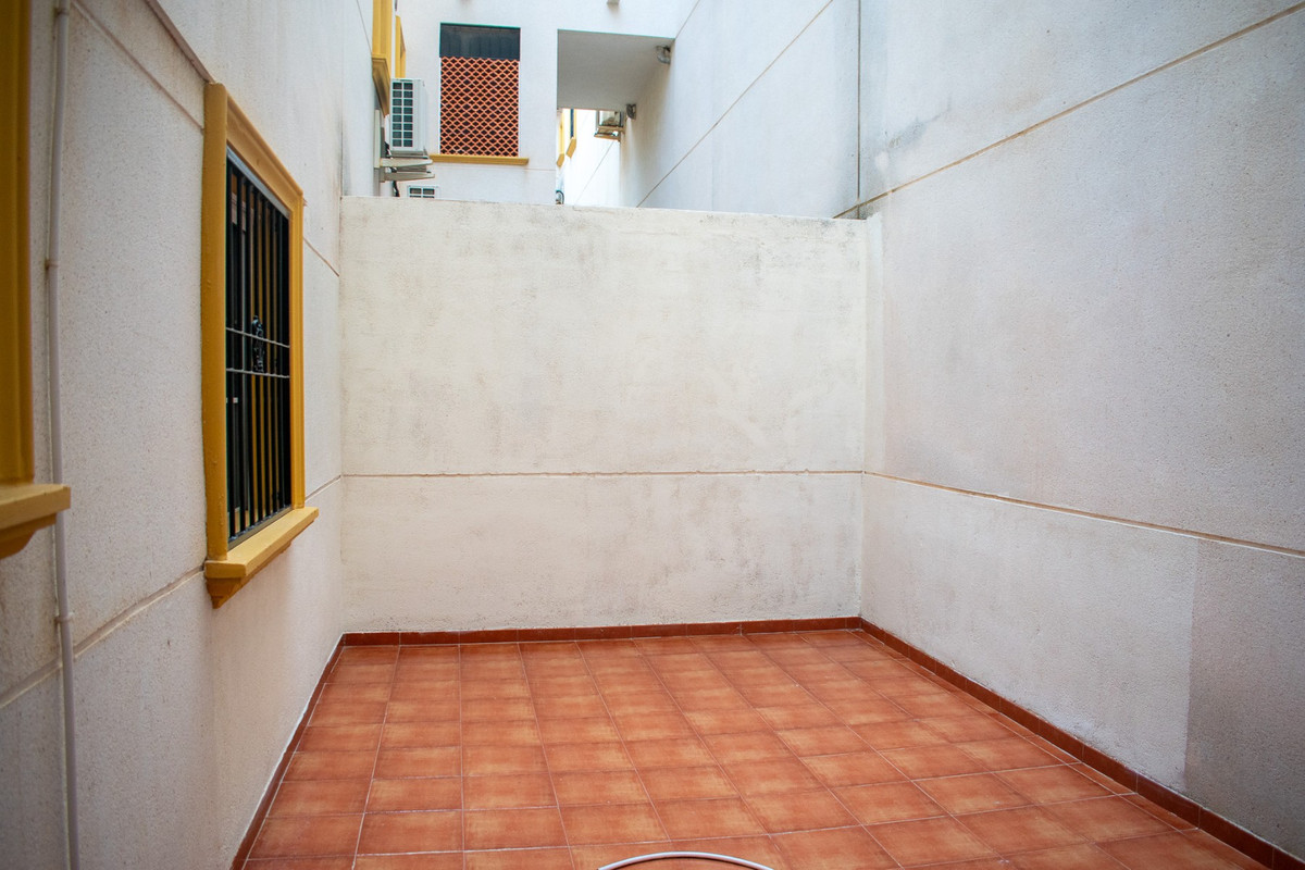 Se vende Apartamento Planta Baja de 2 dormitorios en Costa Blanca, Alicante, España