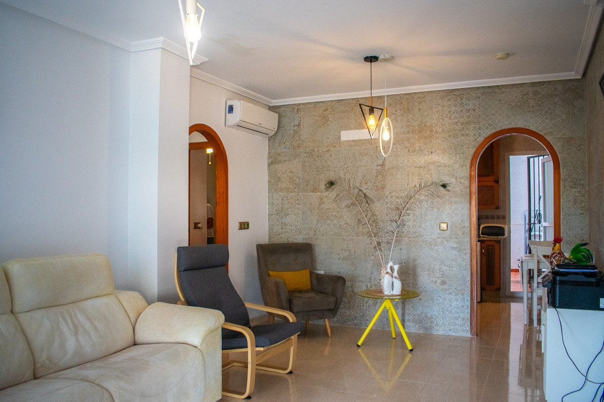 Se vende Apartamento Planta Baja de 2 dormitorios en Costa Blanca, Alicante, España