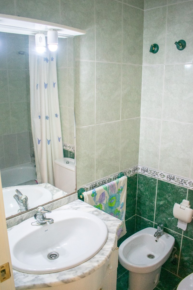 Se vende Apartamento Planta Media de 2 dormitorios en Costa Blanca, Alicante, España