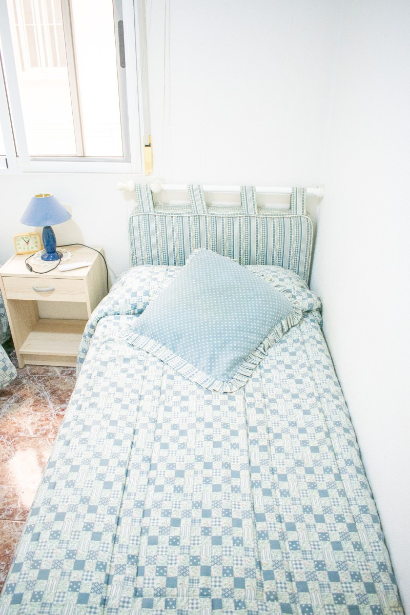 Se vende Apartamento Planta Media de 2 dormitorios en Costa Blanca, Alicante, España
