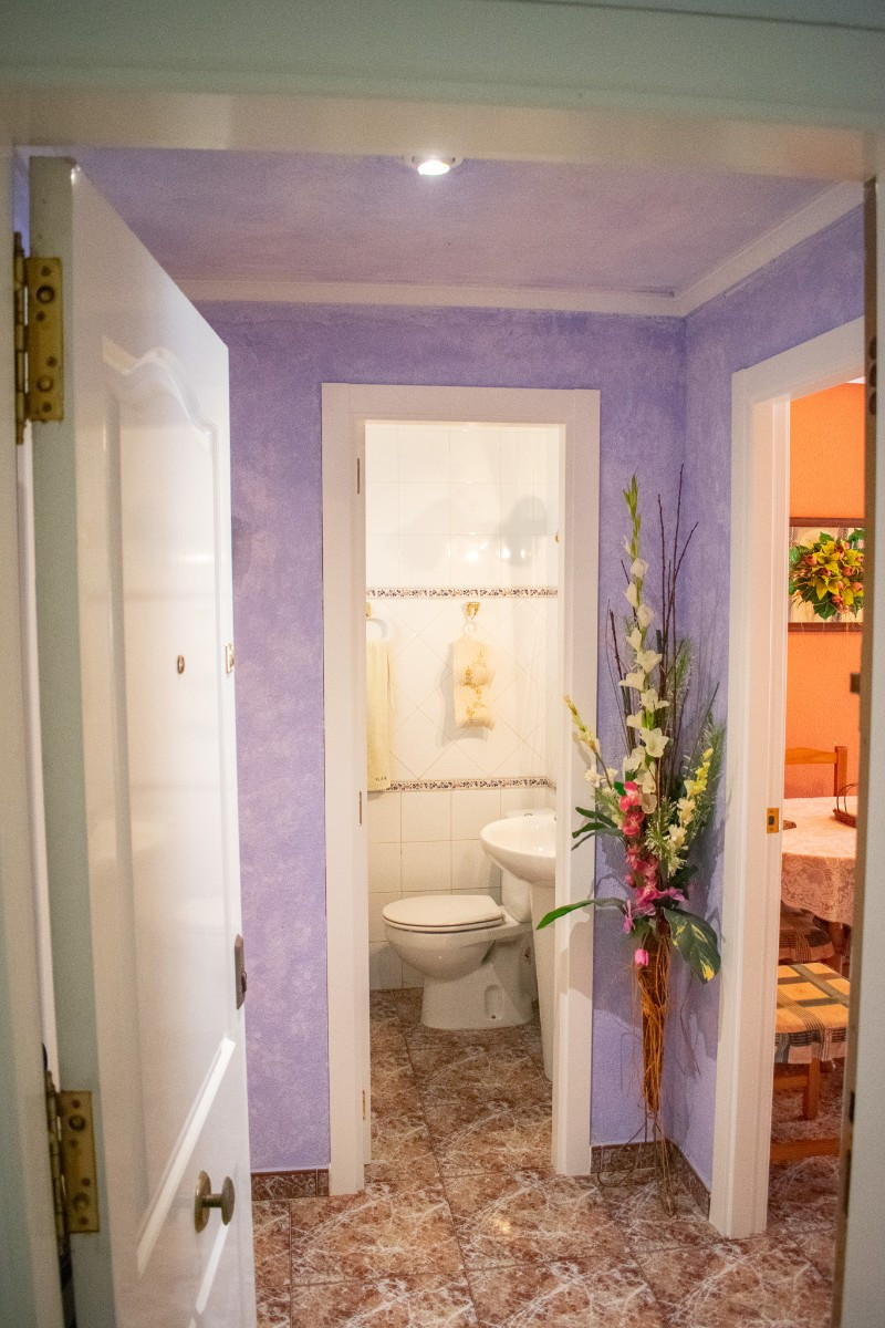 Se vende Apartamento Planta Media de 2 dormitorios en Costa Blanca, Alicante, España