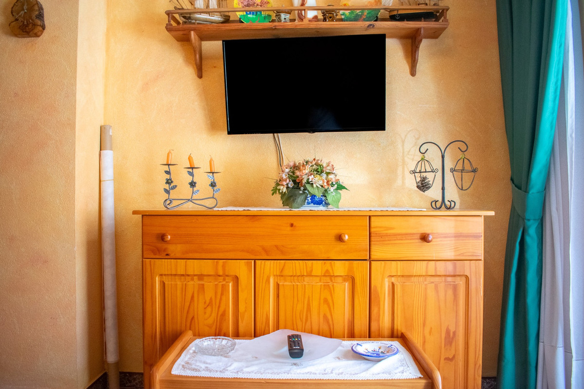 Se vende Apartamento Planta Media de 2 dormitorios en Costa Blanca, Alicante, España