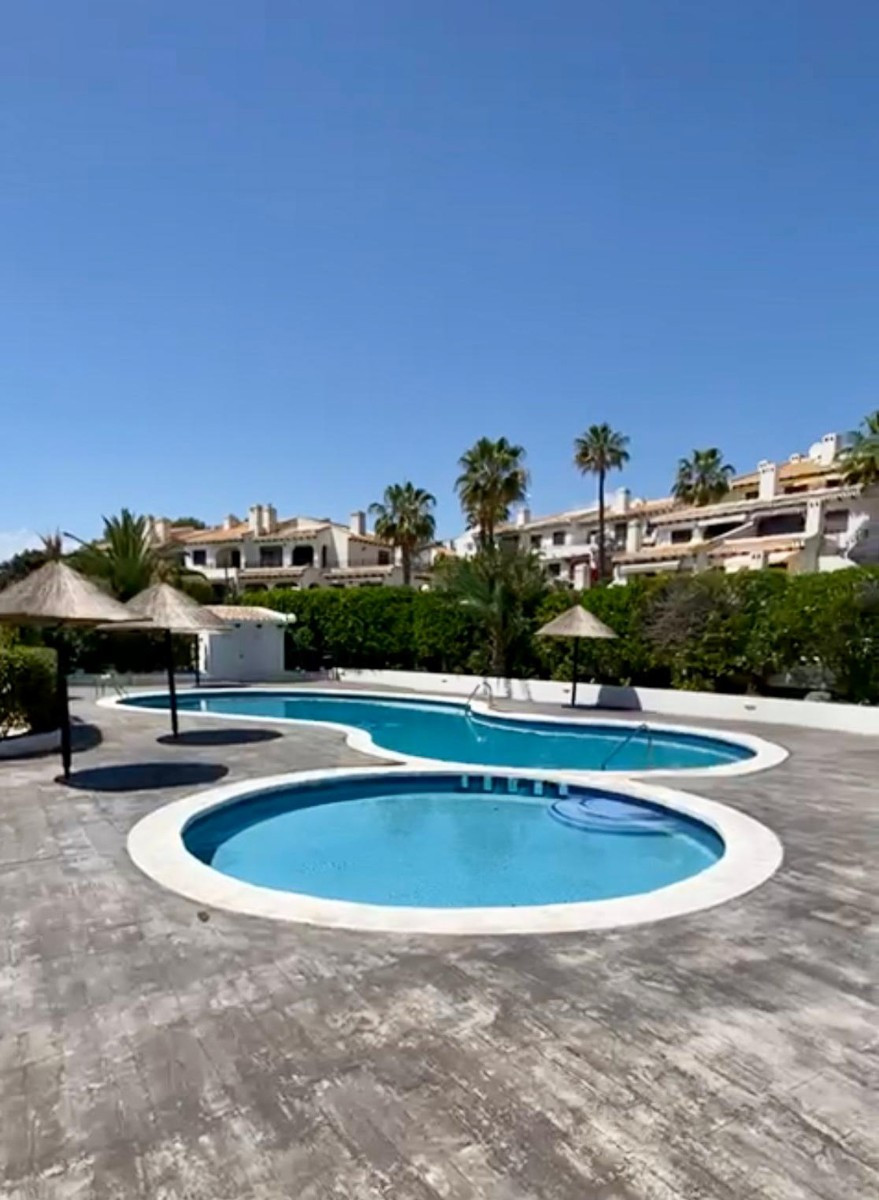 Se vende Adosada de 2 dormitorios en Costa Blanca, Alicante, España