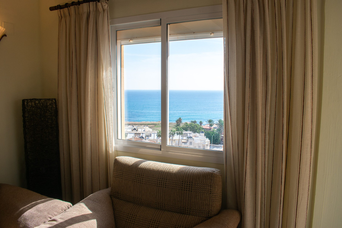 3 Bed Apartment for sale in Playa De Los Locos Costa Blanca, Alicante, Spain