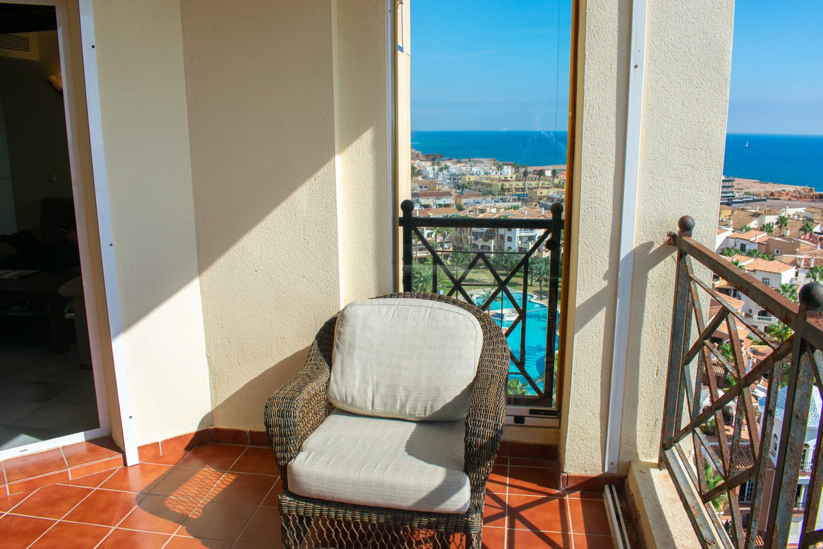 3 Bed Apartment for sale in Playa De Los Locos Costa Blanca, Alicante, Spain