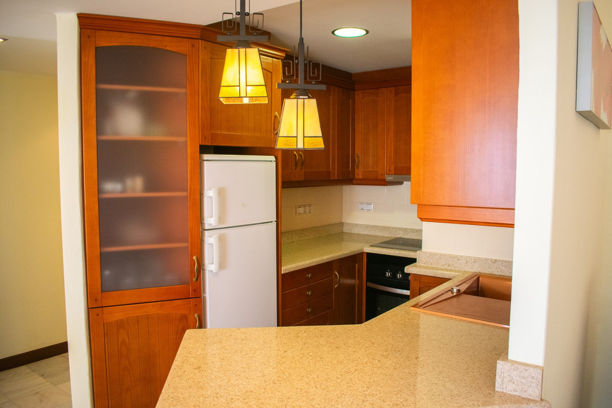 3 Bed Apartment for sale in Playa De Los Locos Costa Blanca, Alicante, Spain