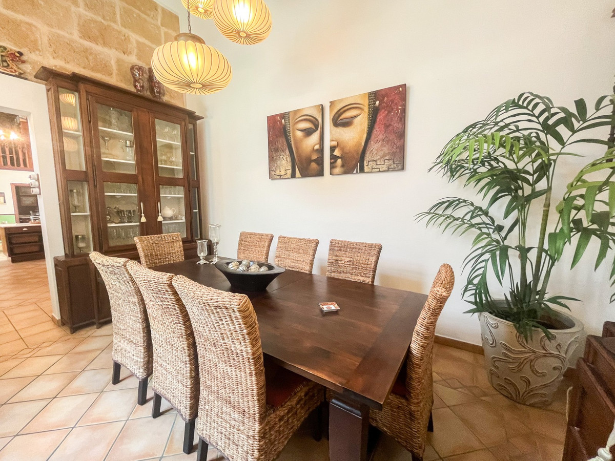 Se vende Villa - Chalet de 7 dormitorios en Costa Blanca, Alicante, España