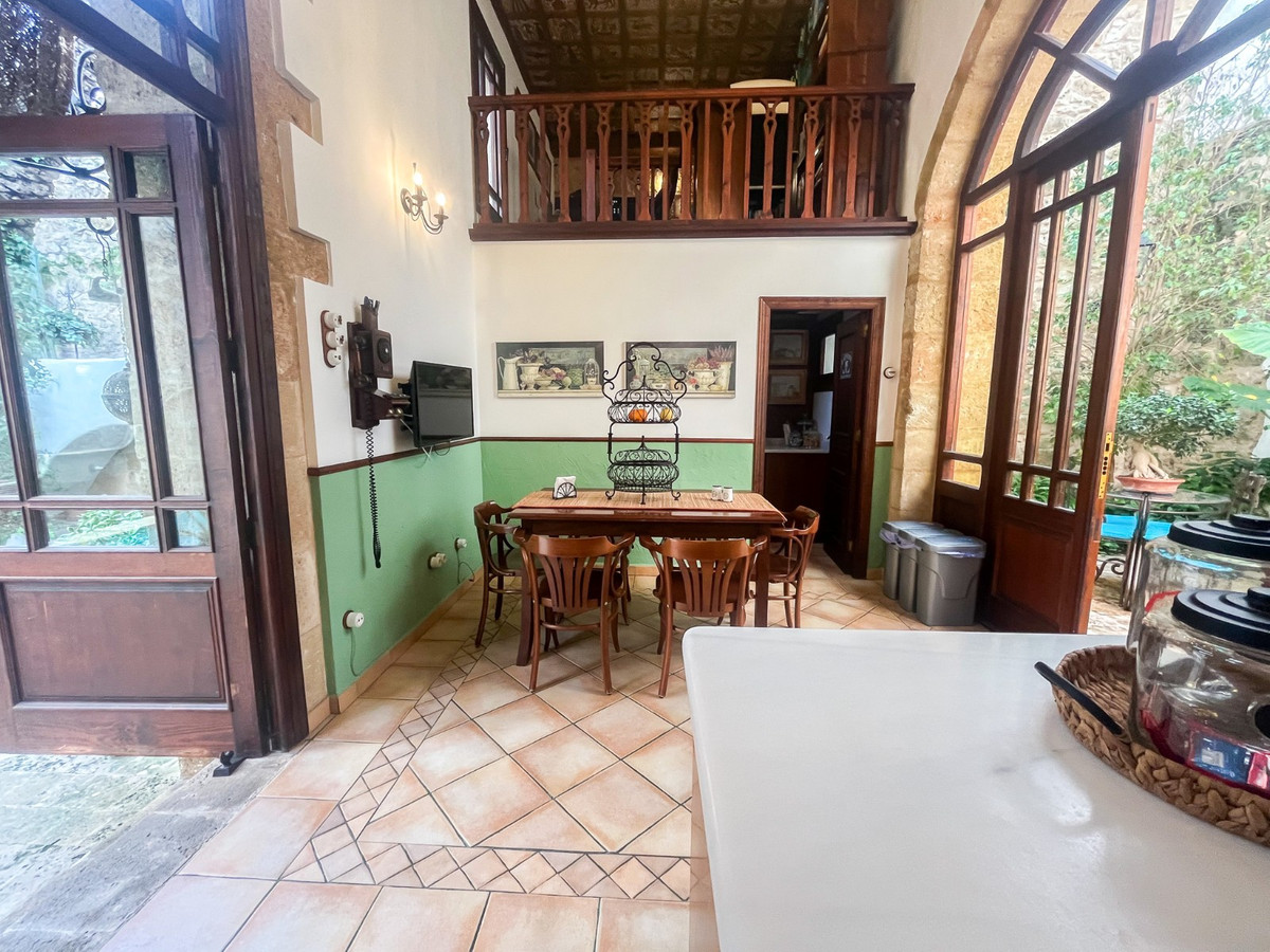Se vende Villa - Chalet de 7 dormitorios en Costa Blanca, Alicante, España