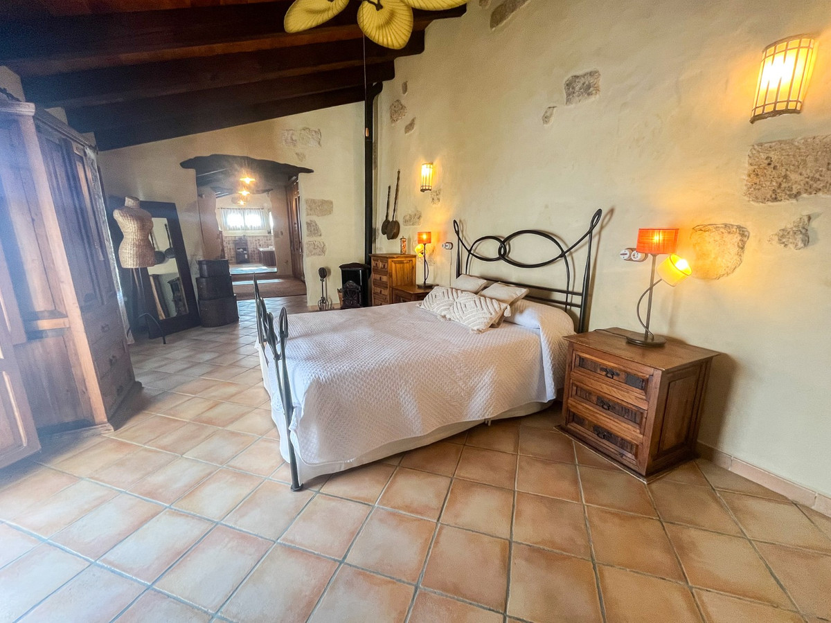 Se vende Villa - Chalet de 7 dormitorios en Costa Blanca, Alicante, España