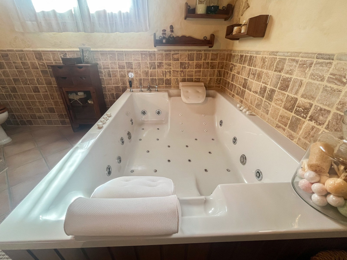 Se vende Villa - Chalet de 7 dormitorios en Costa Blanca, Alicante, España