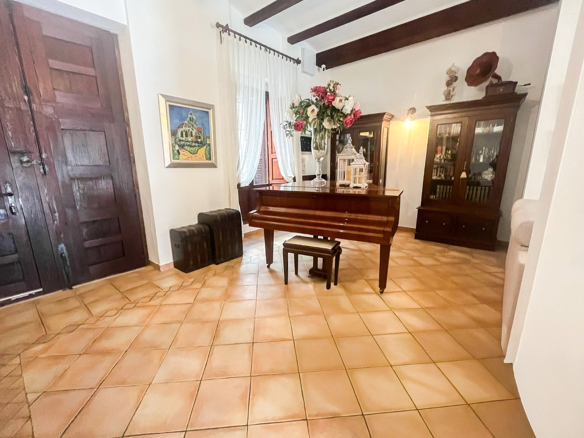 Se vende Villa - Chalet de 7 dormitorios en Costa Blanca, Alicante, España