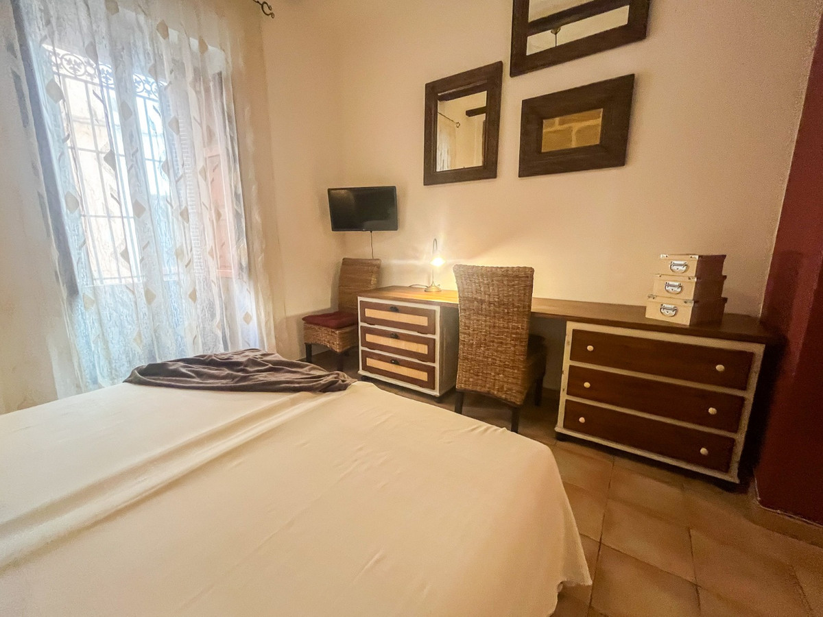 Se vende Villa - Chalet de 7 dormitorios en Costa Blanca, Alicante, España