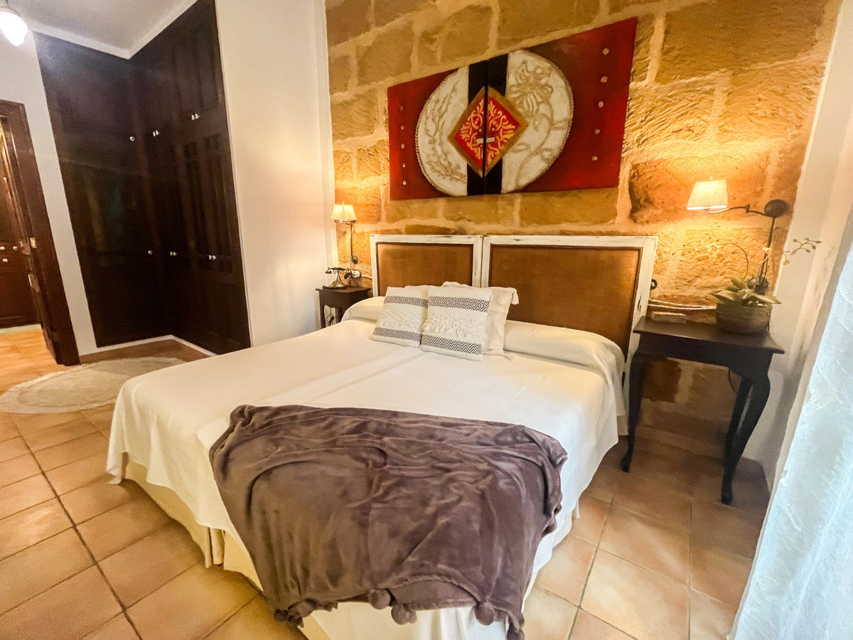 Se vende Villa - Chalet de 7 dormitorios en Costa Blanca, Alicante, España