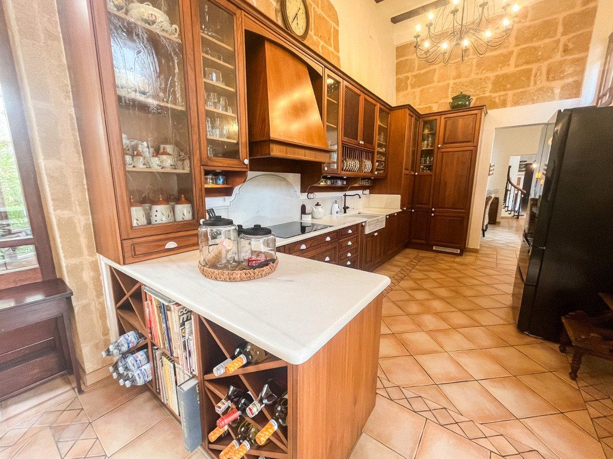 Se vende Villa - Chalet de 7 dormitorios en Costa Blanca, Alicante, España