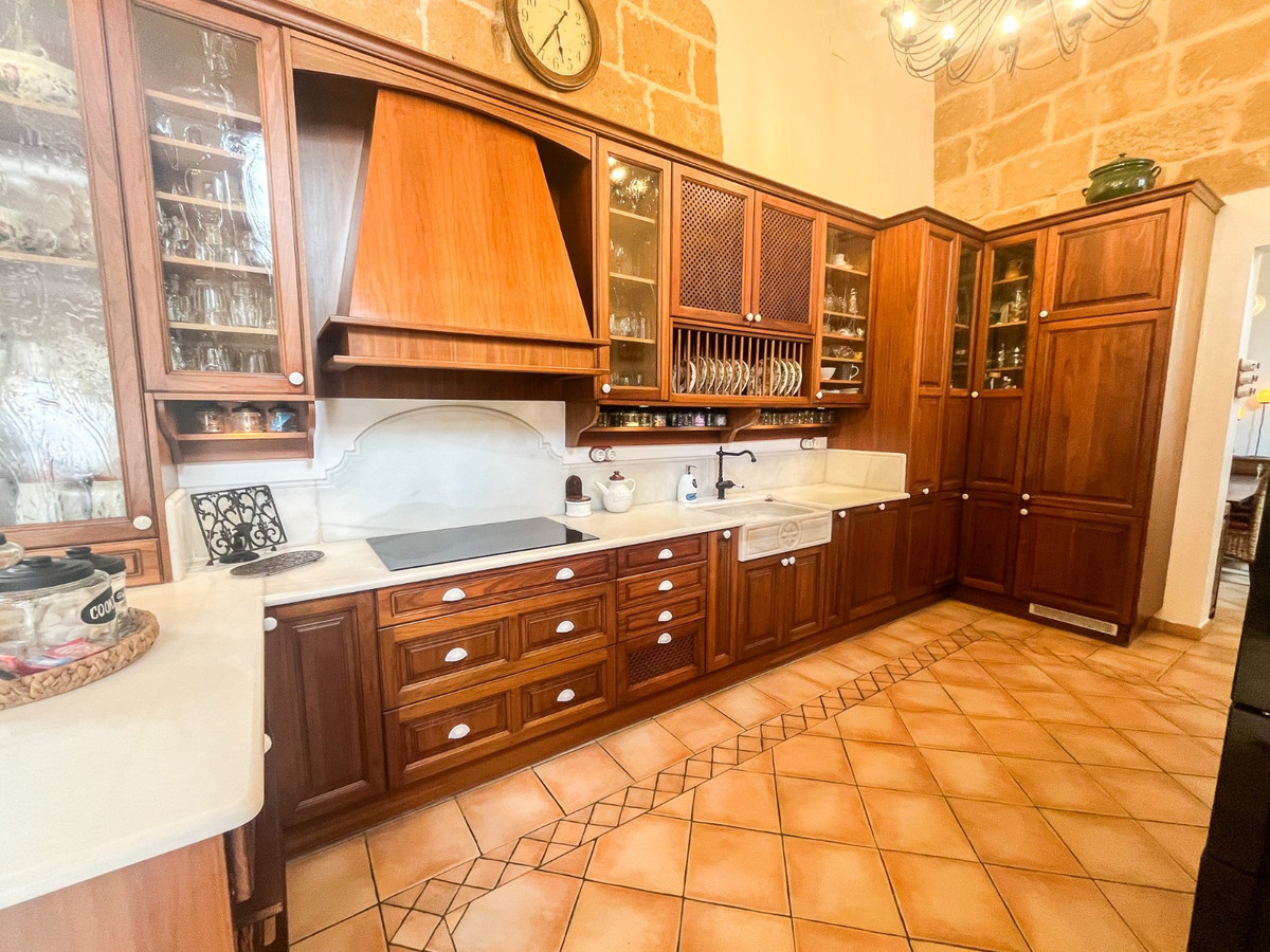 Se vende Villa - Chalet de 7 dormitorios en Costa Blanca, Alicante, España