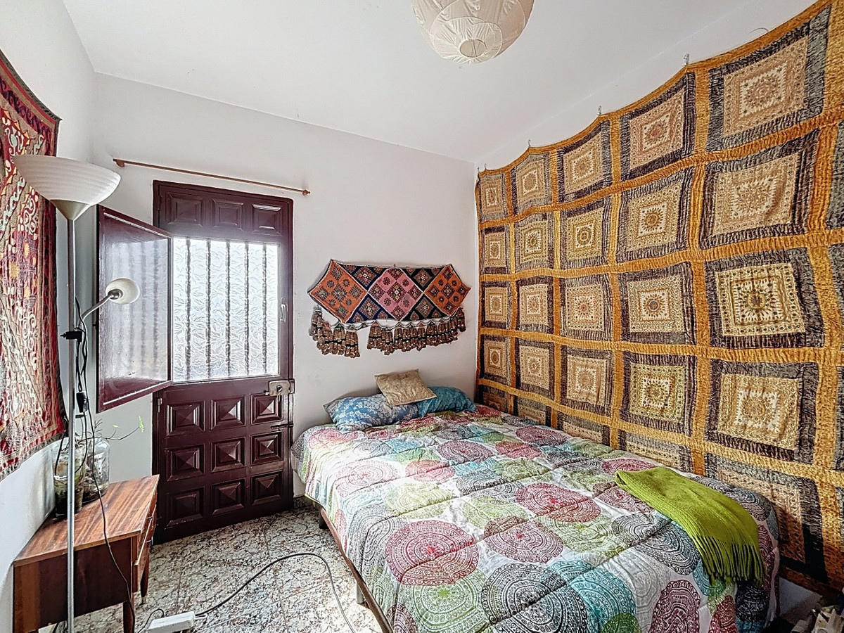Se vende Pareada de 4 dormitorios en Costa Del Sol East, Málaga, España