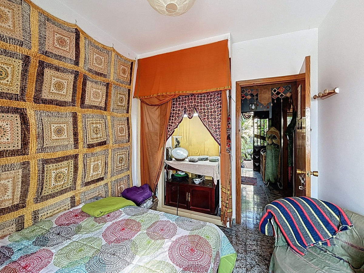 Se vende Pareada de 4 dormitorios en Costa Del Sol East, Málaga, España