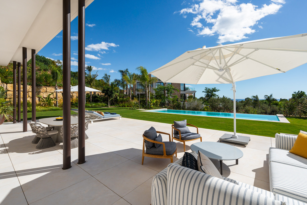 Se vende Villa - Chalet de 5 dormitorios en Costa Del Sol, Málaga, España