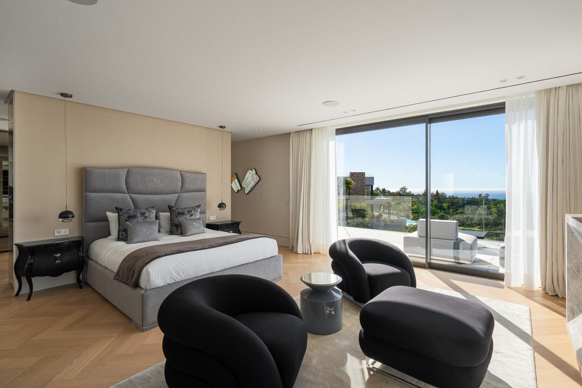 Se vende Villa - Chalet de 5 dormitorios en Costa Del Sol, Málaga, España
