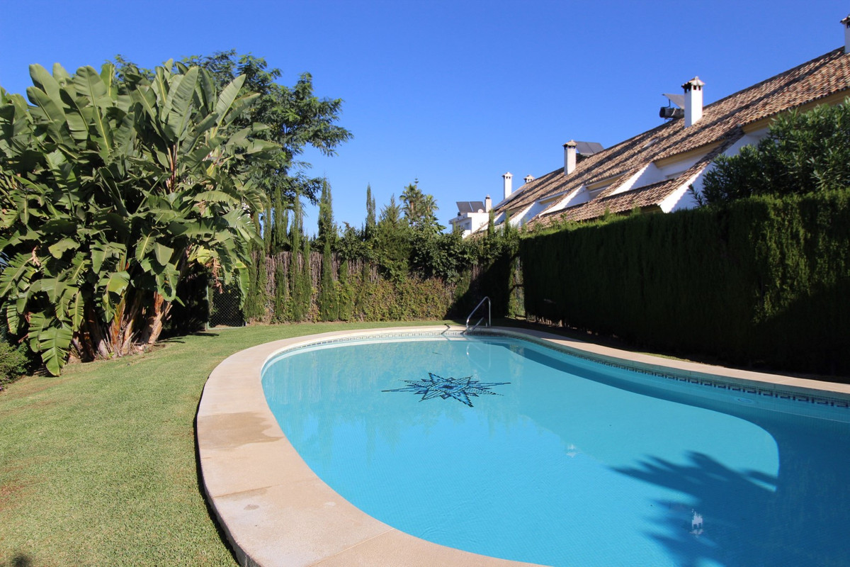 5 Bed Townhouse for sale in Estepona Costa Del Sol, Málaga, Spain