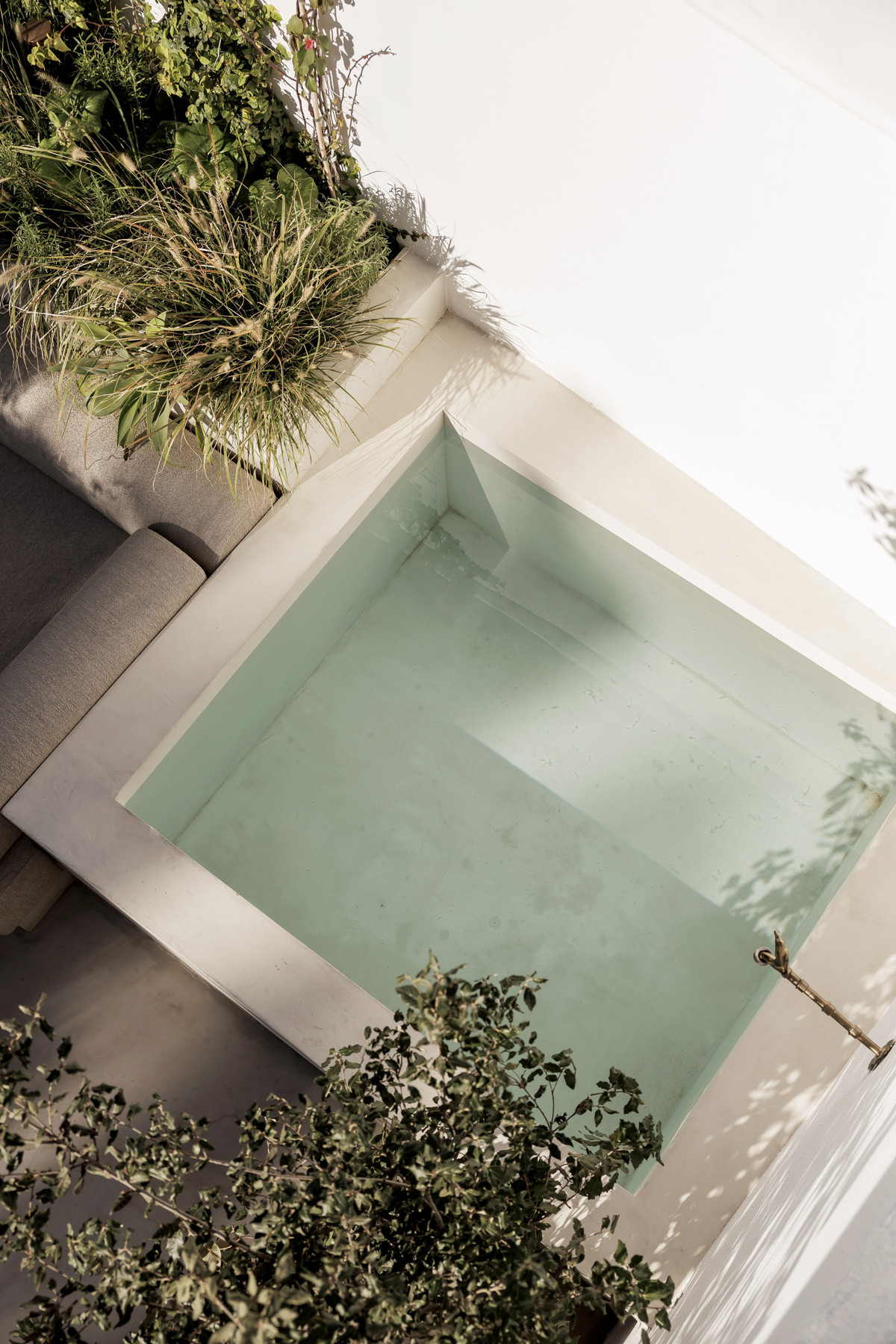 2 Bed Townhouse for sale in Nueva Andalucía Costa Del Sol, Málaga, Spain
