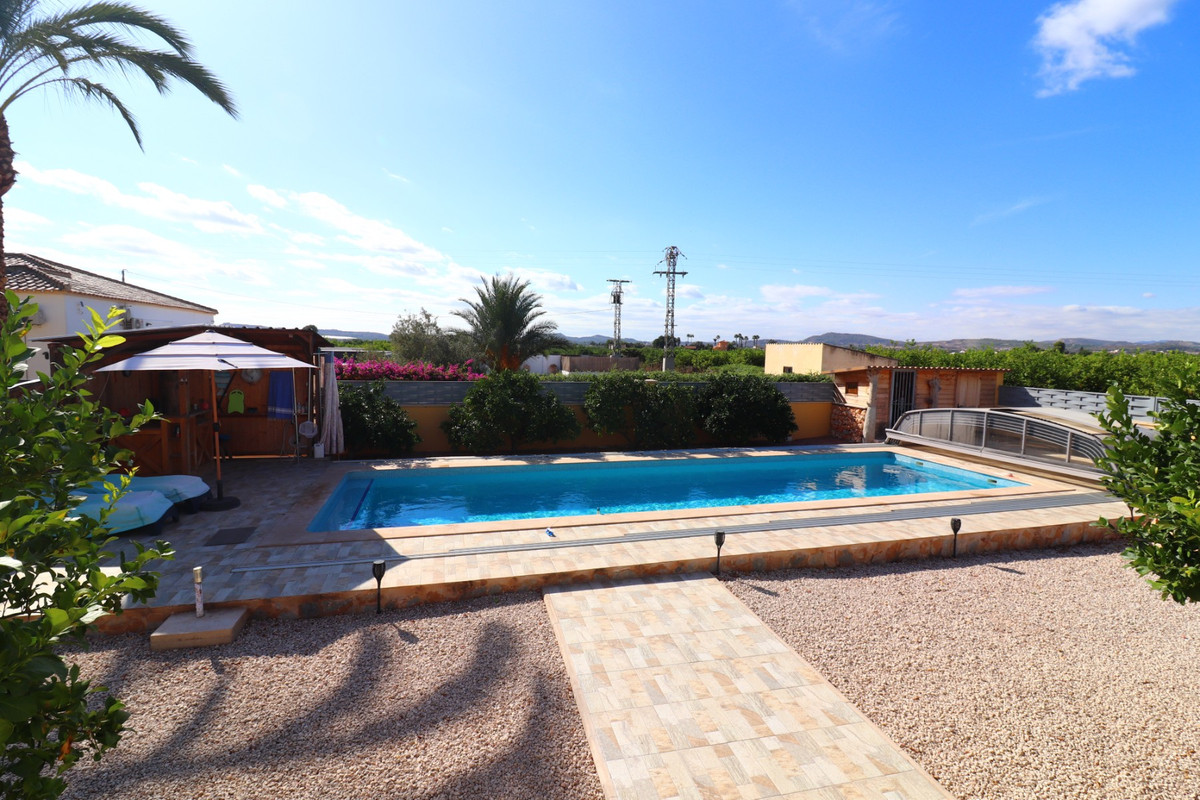 3 Bed Townhouse for sale in La Campaneta Costa Blanca, Alicante, Spain