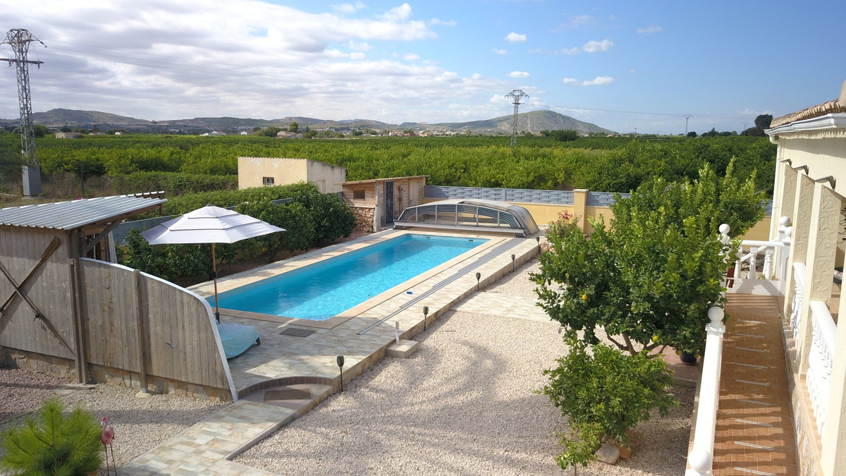 3 Bed Townhouse for sale in La Campaneta Costa Blanca, Alicante, Spain